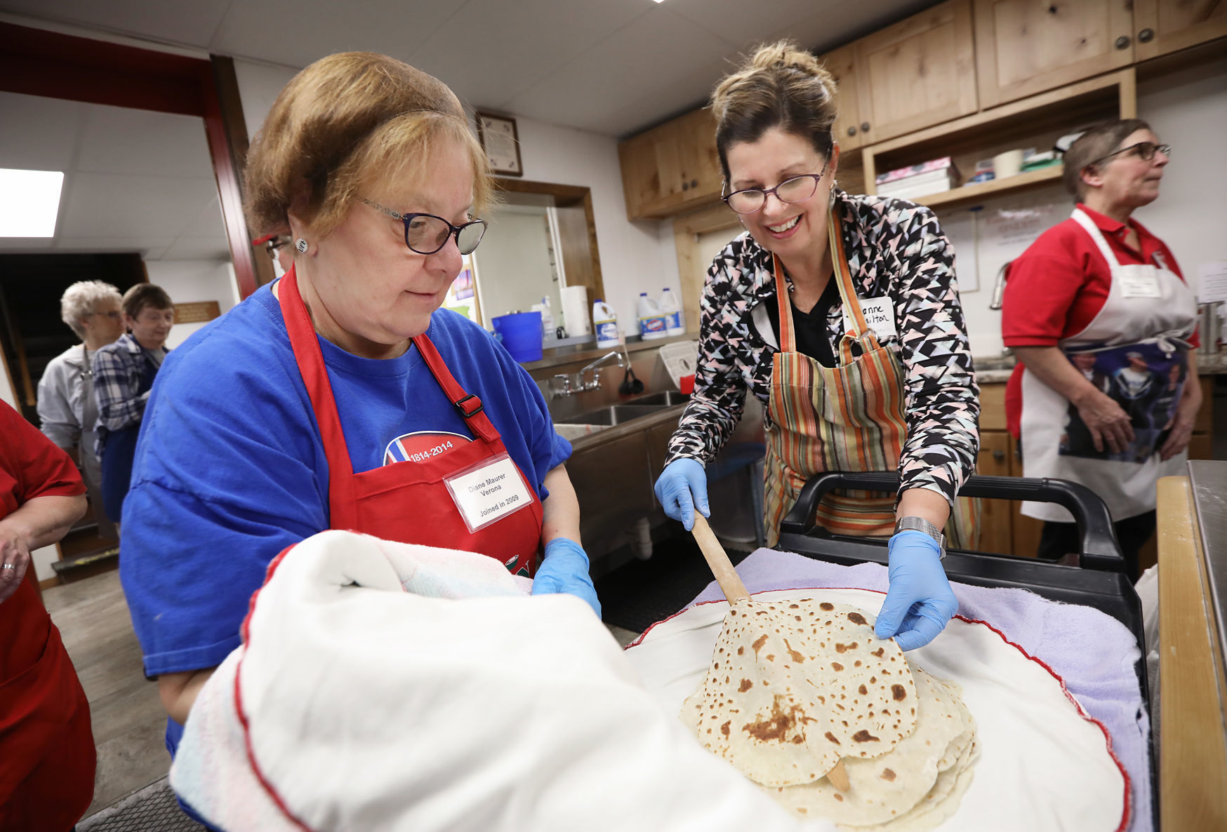 Lefse baking class